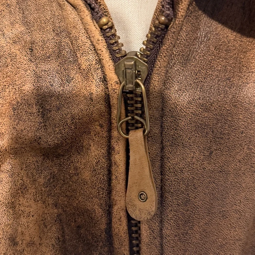 Vintage 80's top gun Men's brown, distressed bomber flight jacket size 48